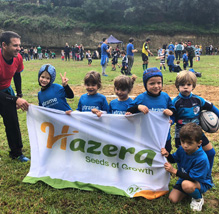 Hazera España “comparte una sonrisa Summersun” con los jugadores de Rugby, mientras los animan a comer verduras sanas y deliciosas.